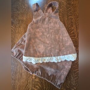 Retro Vintage Tie Dyed Brown Sleeveless Ruffled Top/Shorts AND Pattern